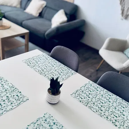 Lilly * Borovany (Ceske Budejovice)